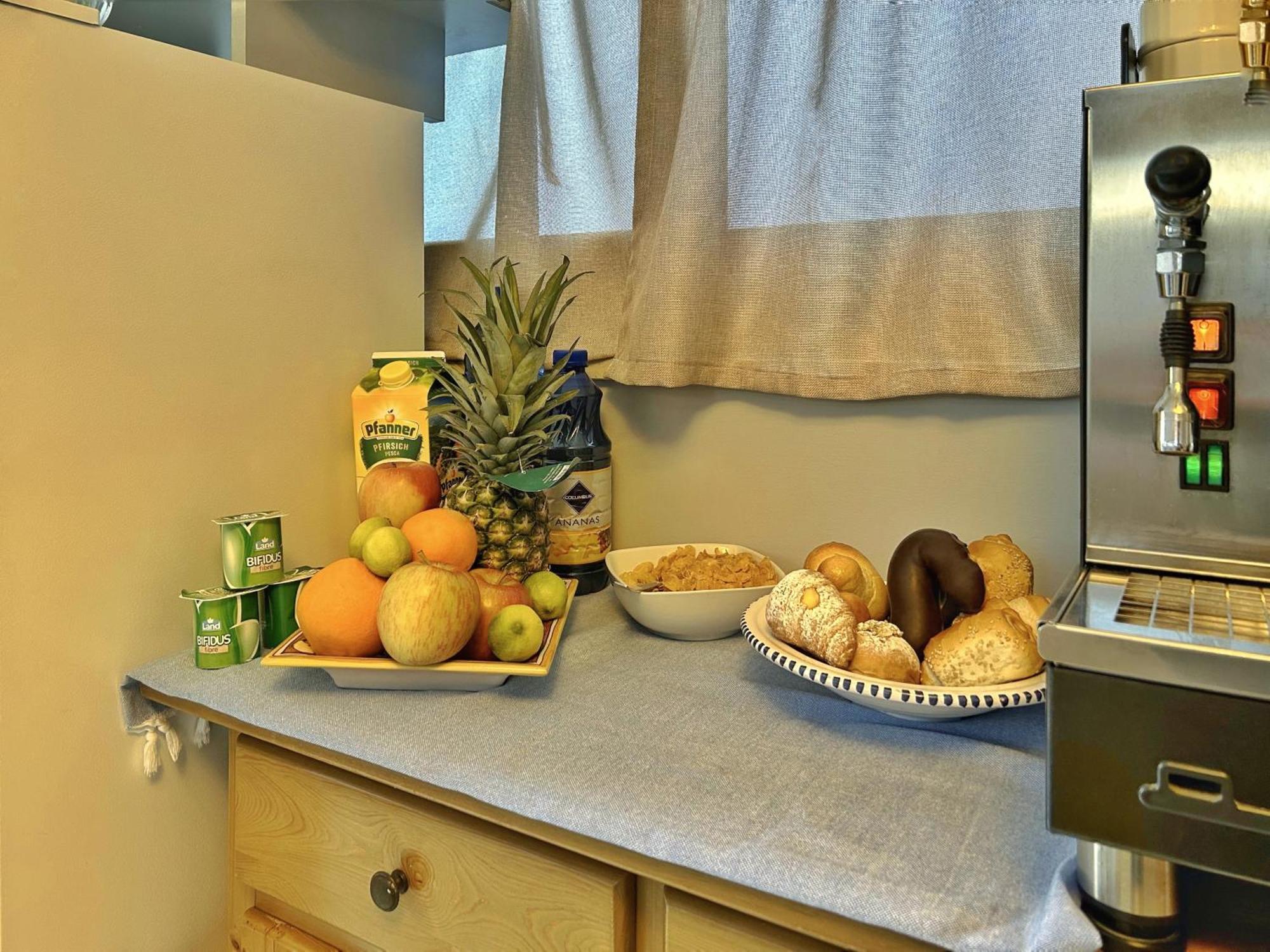 Bed and Breakfast La Piazzetta Giardini-Naxos Exterior foto