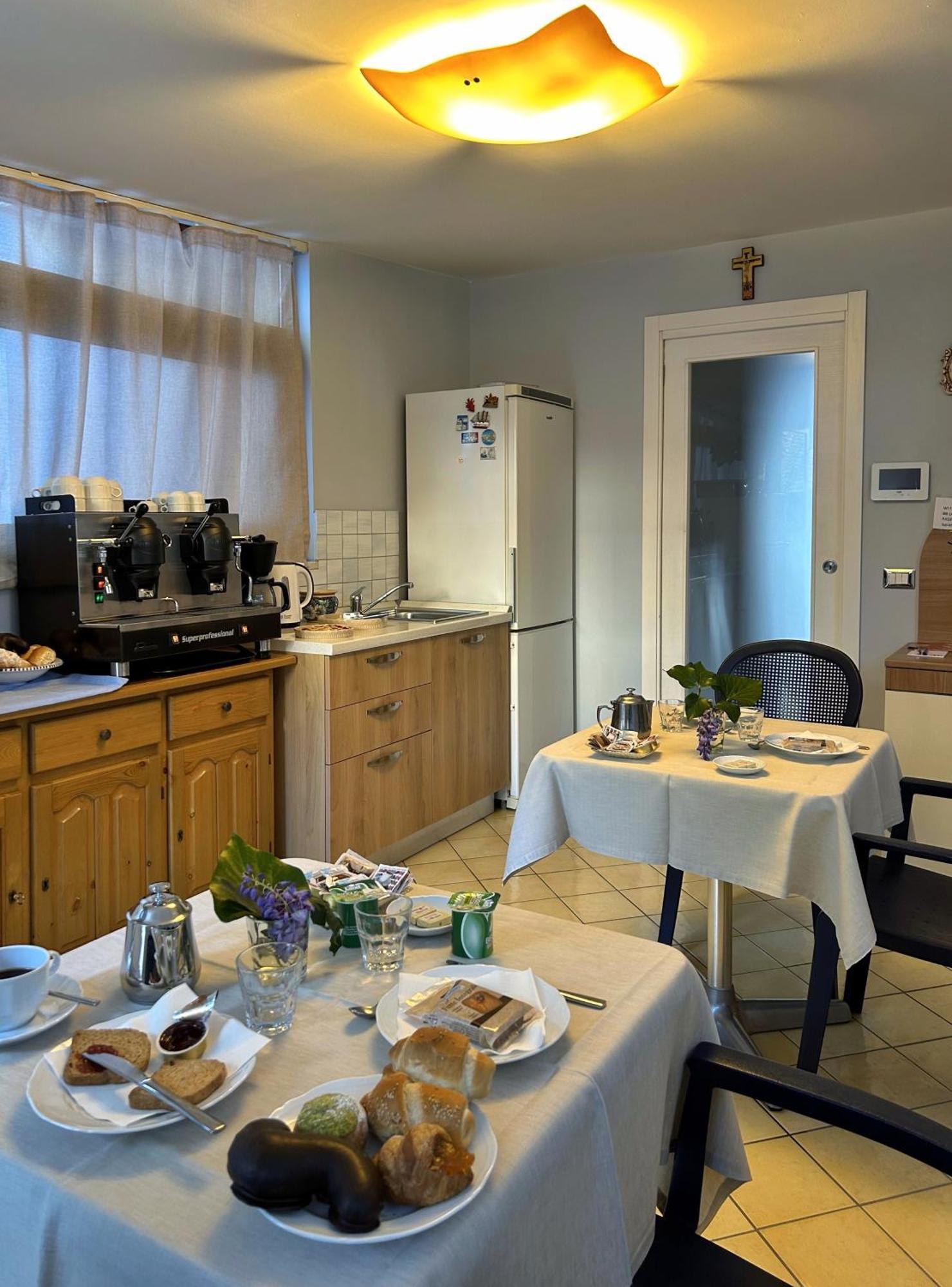 Bed and Breakfast La Piazzetta Giardini-Naxos Exterior foto